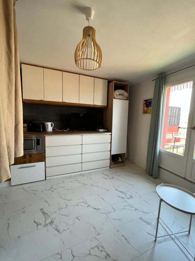 Charmant Studio Pour 3 Personnes Vallauris Ngoại thất bức ảnh
